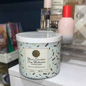 Bath & Body Works Mint Chocolate Chip Scented Candle